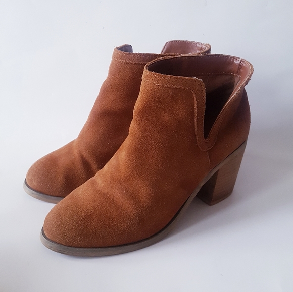 URBAN OUTFITTERS Brown Suede Ankle Boots - Picture 4 of 11